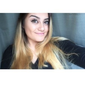 Meet your Posher, Mackenzie